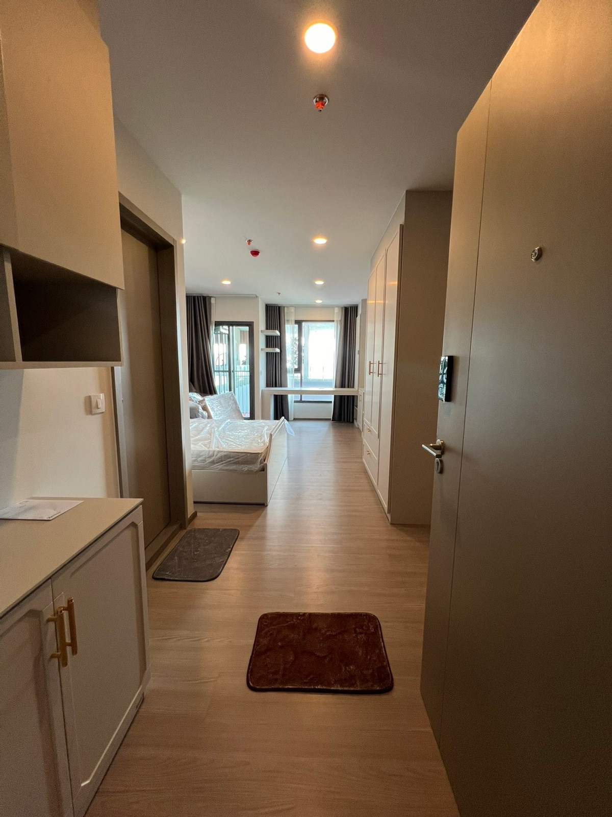 ให้เช่าคอนโดคลองเตย กล้วยน้ำไท : ✨ Aspire Sukhumvit -Rama4 ปล่อยเช่า คอนโดใหม่ 26.5 ตรม ใกล้ BST พระโขนง มี Shuttle Bus รับ-ส่ง  15,000 บาท / เดือน 🔥