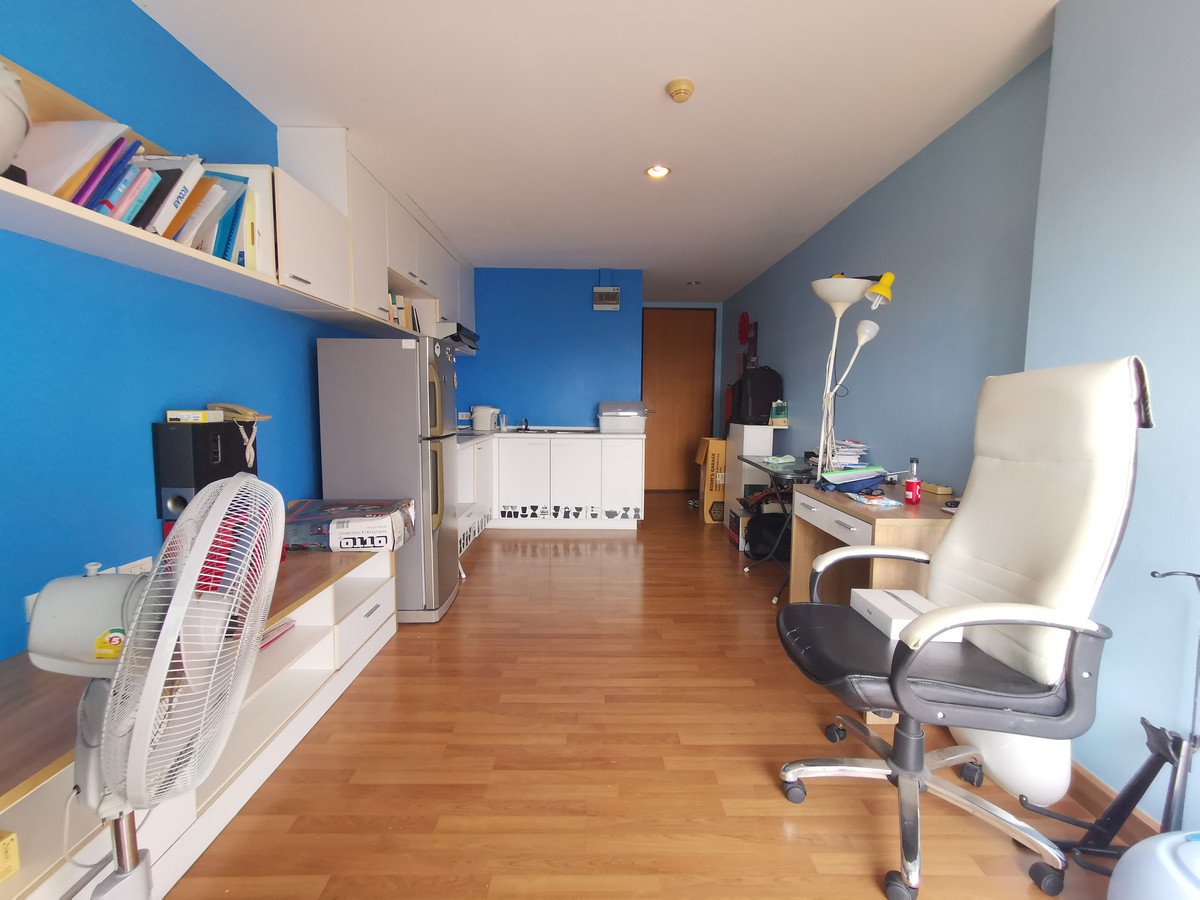 For RentCondoRatchadapisek, Huaikwang, Suttisan : Condo for rent, beautiful, good condition, Grene Suthisan Condo, corner room, good view, size 47 sq m., 1 bedroom, 1 bathroom, 2 balconies, 1 kitchen, Grene Sutthisan Condo, Huai Khwang.