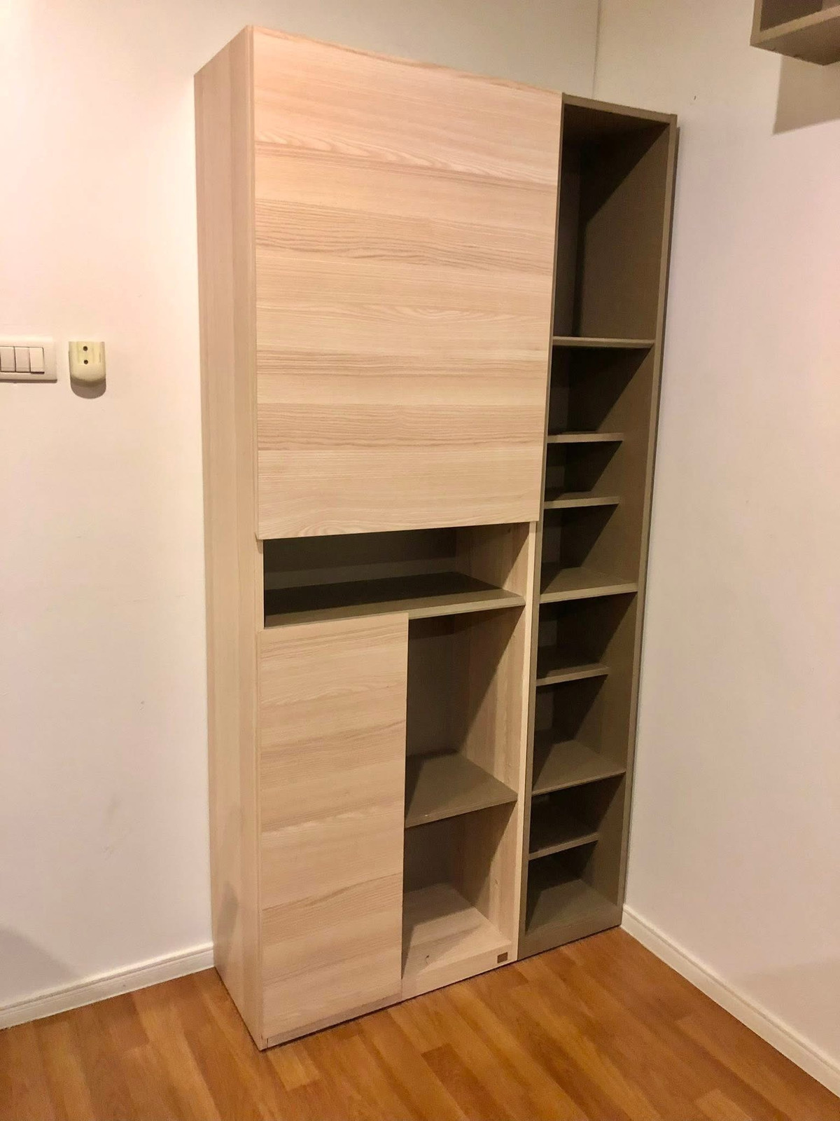 For RentCondoRama9, Petchburi, RCA : For rent 📍 Lumpini Park Rama 9 - Ratchada 📍 Fully furnished with appliances. Near MRT Rama 9.