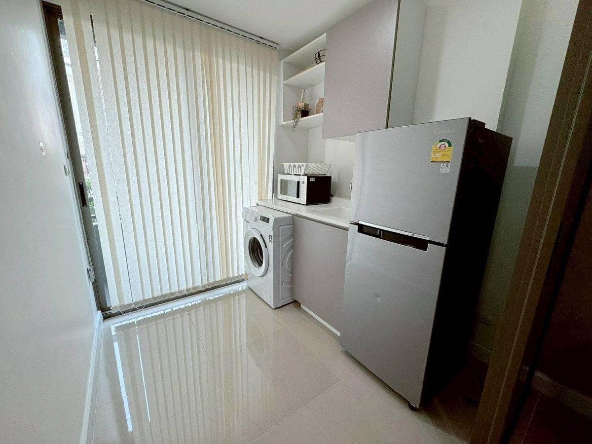 For RentCondoRatchadapisek, Huaikwang, Suttisan : For rent, Metro Luxe Ratchada (32 sq m.), 1 bedroom, 1 bathroom, ready to move in.