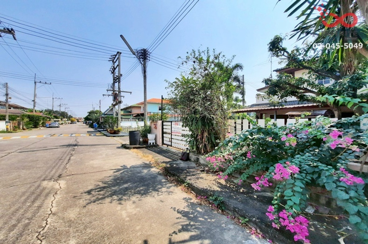 ขายบ้านนครปฐม : ขายบ้านเดี่ยว มณฑลนคร พุทธมณฑลสาย 5 สามพราน นครปฐม 2 ชั้น 83 ตร.ว.