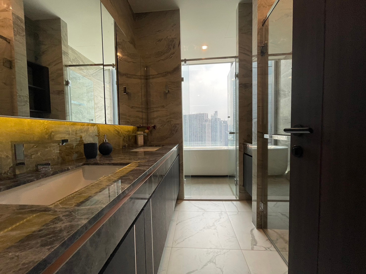 For RentCondoSukhumvit, Asoke, Thonglor : RC023326 For rent LAVIQ Sukhumvit 57 (LAVIQ Sukhumvit 57) 3Beds 3Baths