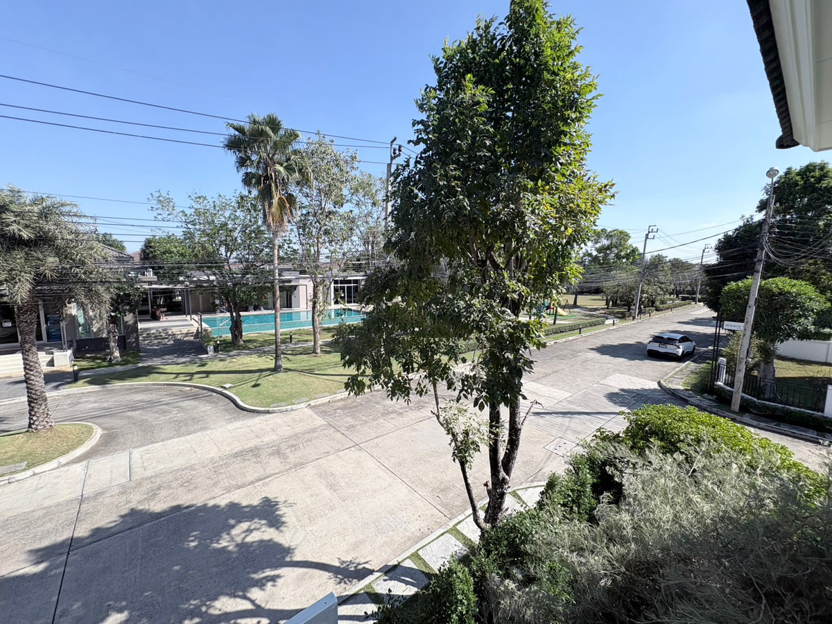 For SaleHouseRama5, Ratchapruek, Bangkruai : 📉 Great Deal, luxurious detached house at an affordable price - Life Bangkok Boulevard Ratchaphruek Rattanathibet project, corner house, very good location.