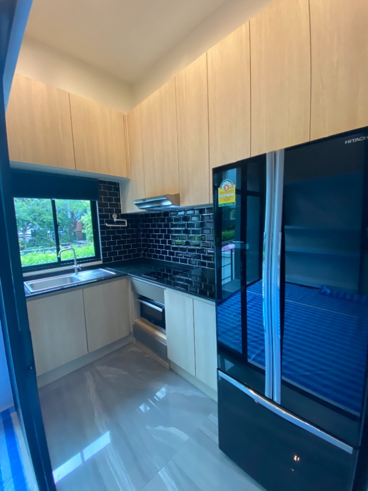 ขายทาวน์โฮมพระราม 3 สาธุประดิษฐ์ : Arden Rama 3 / ทาวน์โฮม Modern ย่านพระราม3 พร้อมเฟอร์ฯและเครื่องใช้ไฟฟ้า / 3ห้องนอน 22ตร.ว. โทร 0937890899	