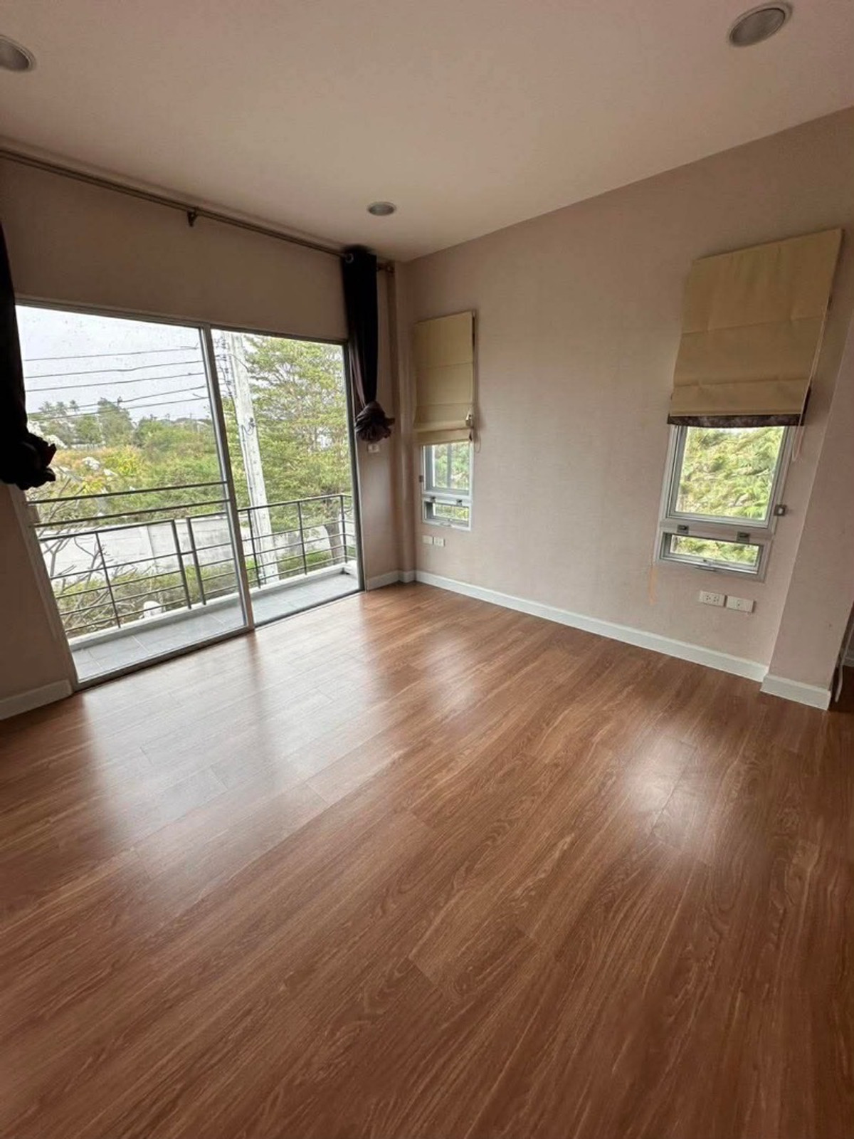 For SaleHouseRama5, Ratchapruek, Bangkruai : Single house for sale Life Bangkok Boulevard Ratchaphruek-Rattanathibet, behind the edge, there are no houses on the opposite side.