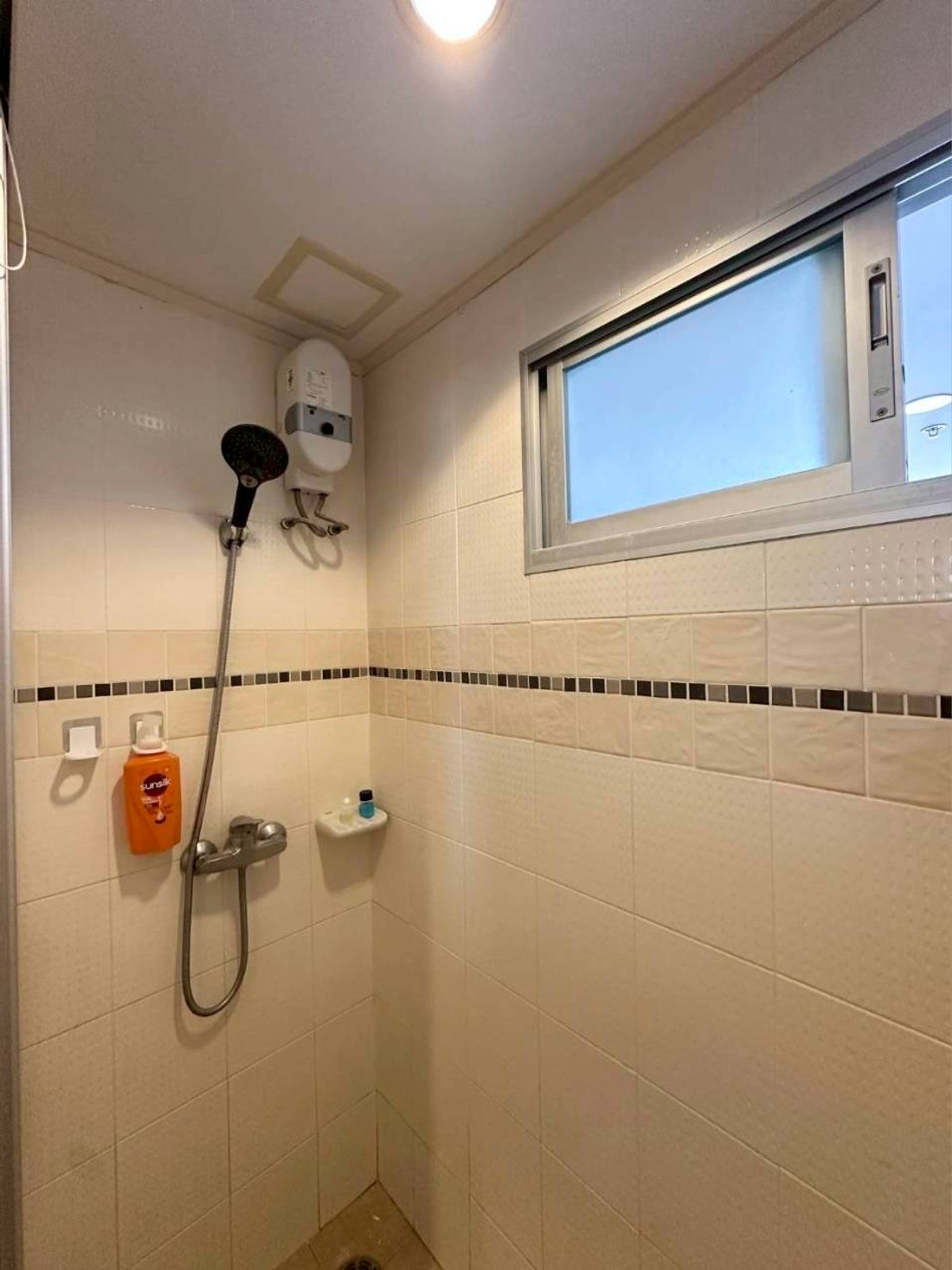 For RentCondoRamkhamhaeng, Hua Mak : ✅ LP44298 ✅ Line : @p2nproperty