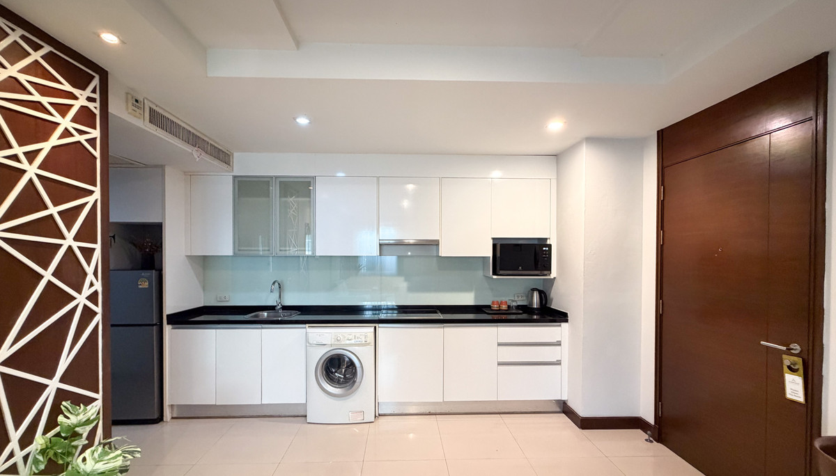 For RentSukhumvit, Asoke, Thonglor : Charan Tower Residences by Aspira | 2 Bed 100 sq.m. Please call: 062-496-6454