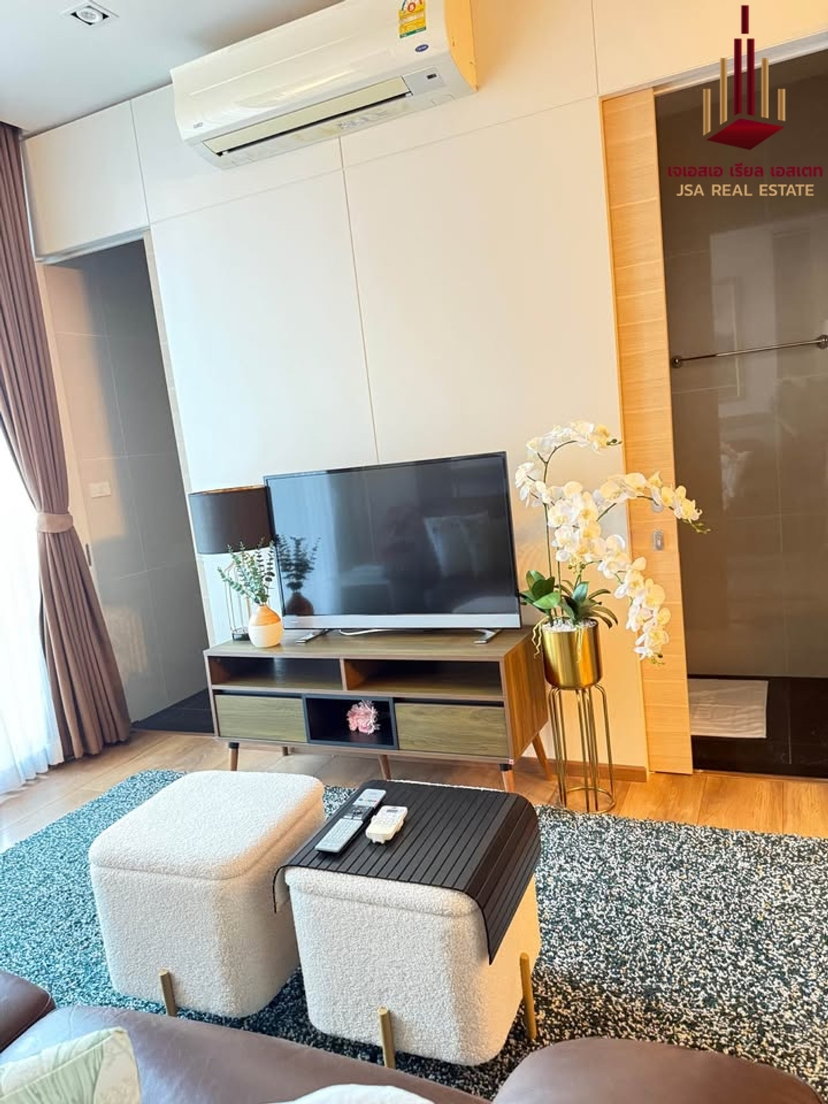 For SaleCondoSukhumvit, Asoke, Thonglor : ✨ For Sale: Park Origin Phrom Phong Condo ✨ 💰 Only 14,000,000 THB