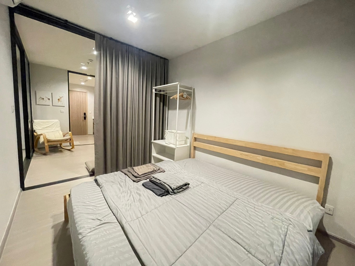 ให้เช่าคอนโดท่าพระ ตลาดพลู วุฒากาศ : Life Sathorn Sierra ห้องว่างพร้อมให้เช่า 1 Bedroom Plus, สอบถามได้เลยครับ
