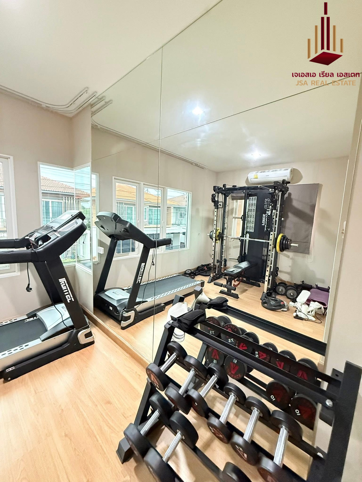 For SaleHousePattanakan, Srinakarin : ✨ For Sale: Golden Village Onnut - Pattanakarn ✨ 💰 Only 12,900,000 THB