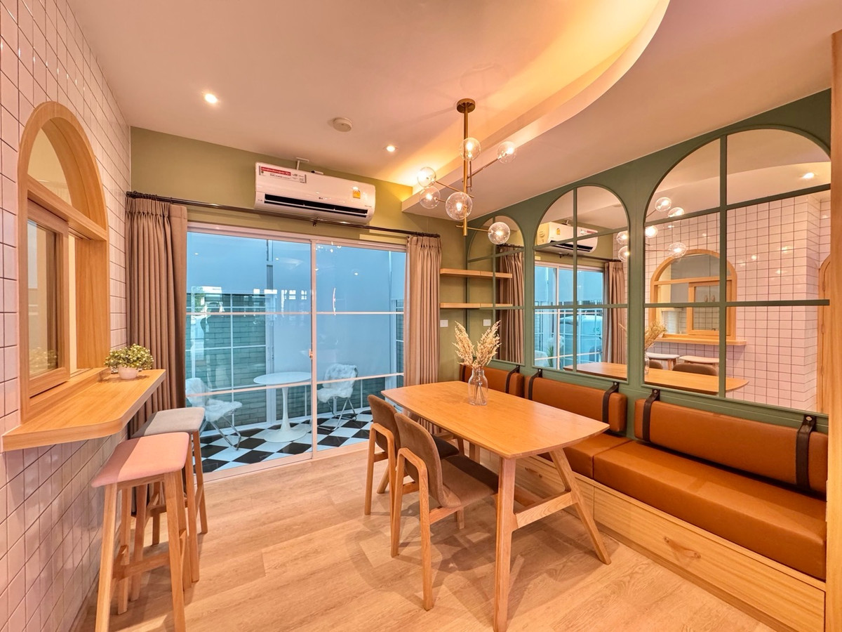 ให้เช่าทาวน์โฮมบางนา แบริ่ง ลาซาล : 💥ForRent💥3Bed • Indy Bangna-Ramkhamhang2 🏡 Near Mega Bangna‼️  Beautifully decorated 🌟 Ready to move in ‼️ Fully Furnished ✨