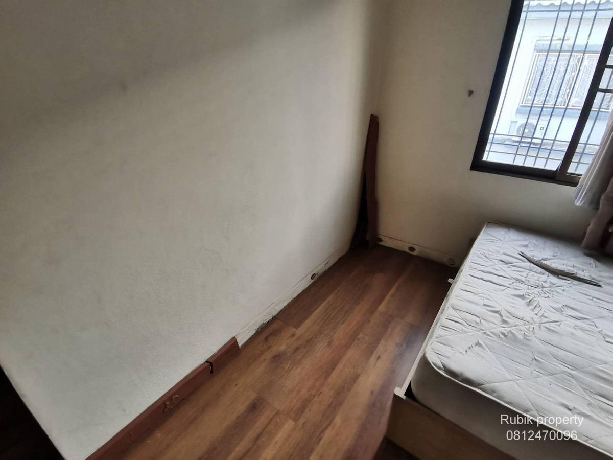 ขายทาวน์โฮมโชคชัย4 ลาดพร้าว71 : 💰✨ ขายทาวน์โฮม บ้านกลางเมือง กรุงเทพ – เหม่งจ๋าย–ลาดพร้าว 80 ถูกที่สุดในโครงการ! ราคาพิเศษสุด คุ้มแบบหาที่ไหนไม่ได้แล้ว RB1672