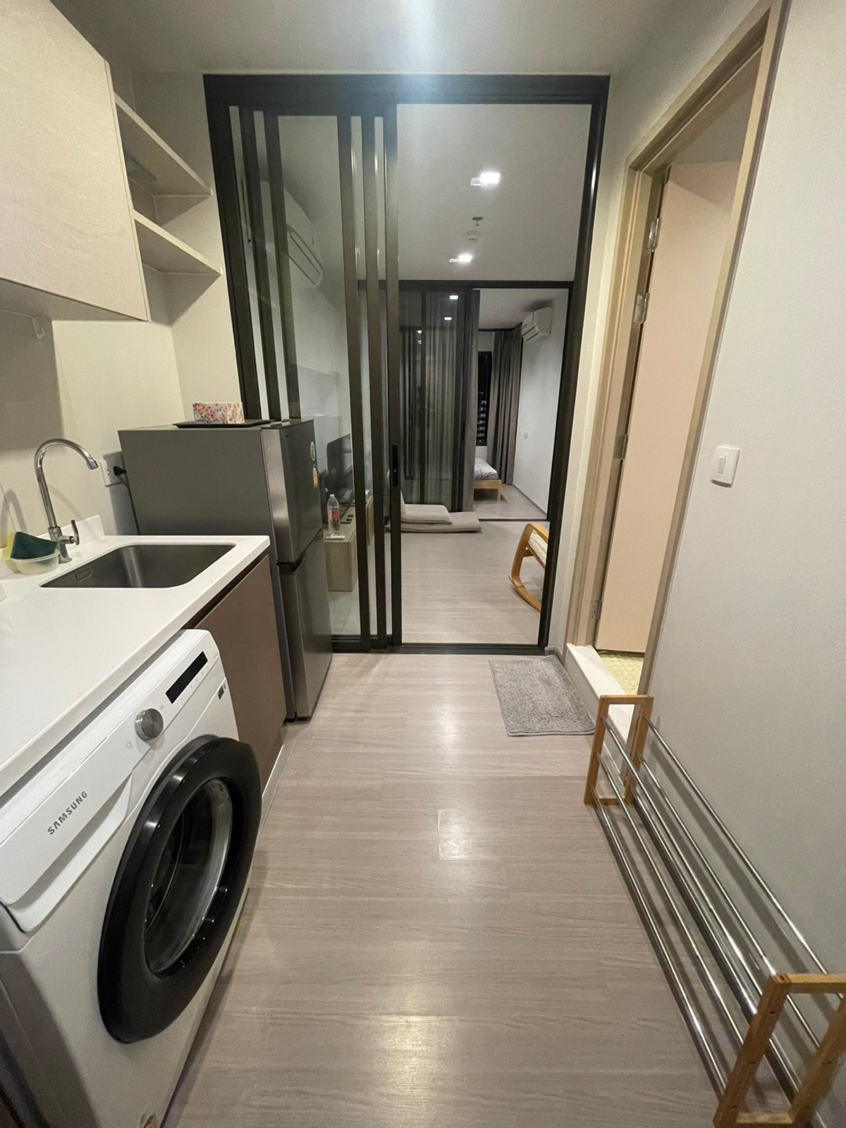 ให้เช่าคอนโดท่าพระ ตลาดพลู วุฒากาศ : Life Sathorn Sierra ห้องว่างพร้อมให้เช่า 1 Bedroom Plus, สอบถามได้เลยครับ