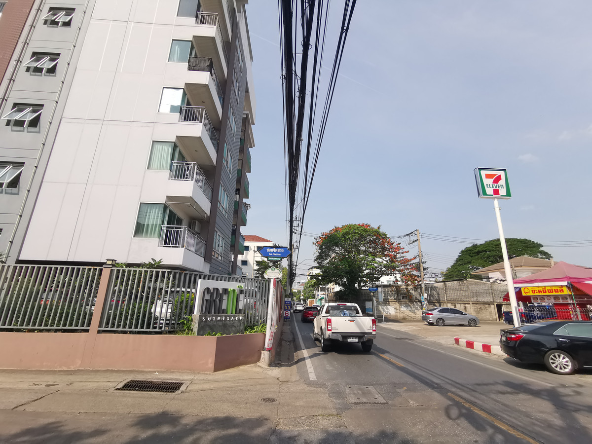 For RentCondoRatchadapisek, Huaikwang, Suttisan : Condo for rent, beautiful, good condition, Grene Suthisan Condo, corner room, good view, size 47 sq m., 1 bedroom, 1 bathroom, 2 balconies, 1 kitchen, Grene Sutthisan Condo, Huai Khwang.