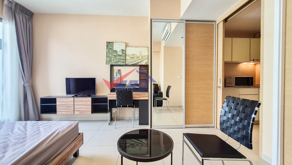 For RentCondoSukhumvit, Asoke, Thonglor : Condo for rent, 1 bedroom, ready to move in at The Lofts Ekkamai.