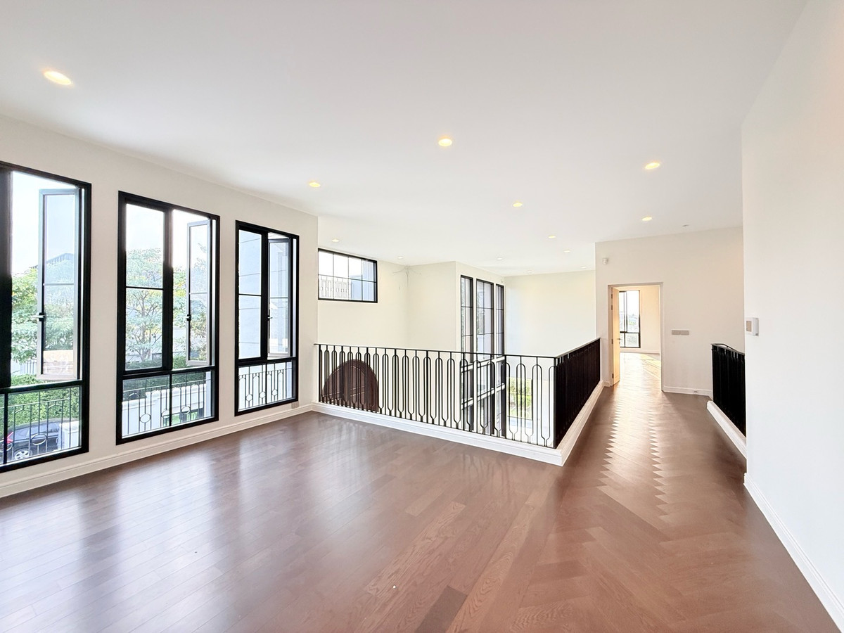 For SaleHouseKasetsart, Ratchayothin : The most beautiful corner plot NARASIRI PHAHOL-WATCHARAPOL Narasiri Phahon-Watcharapol | ready to transfer, negotiable