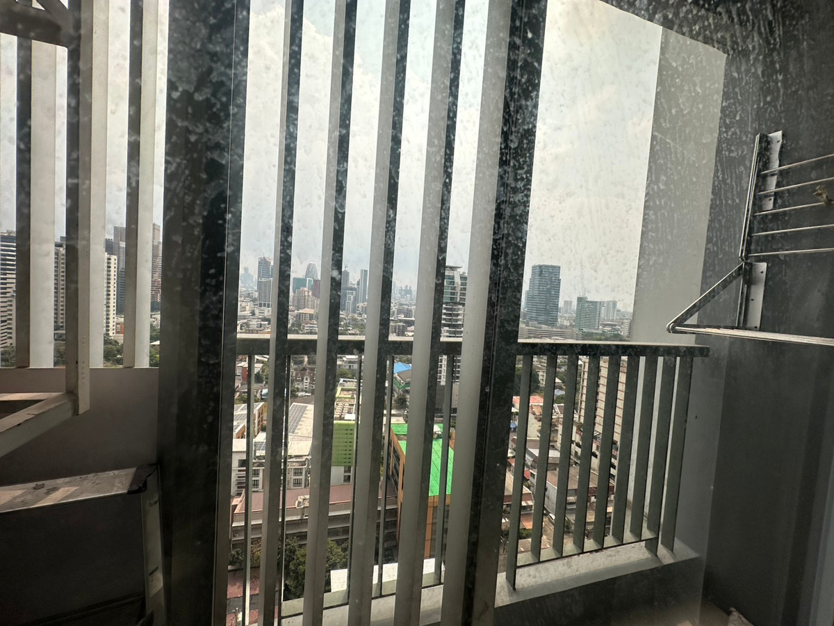 ให้เช่าคอนโดสะพานควาย จตุจักร :  💥 FOR RENT   :   Rhythm   Phahon -Ari  Condo   💥  