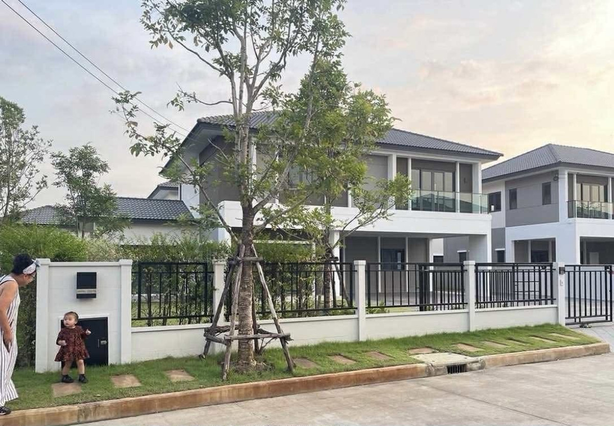 For RentHouseEakachai, Bang Bon : ✨ House for Rent 
Project: Centro Bangbon