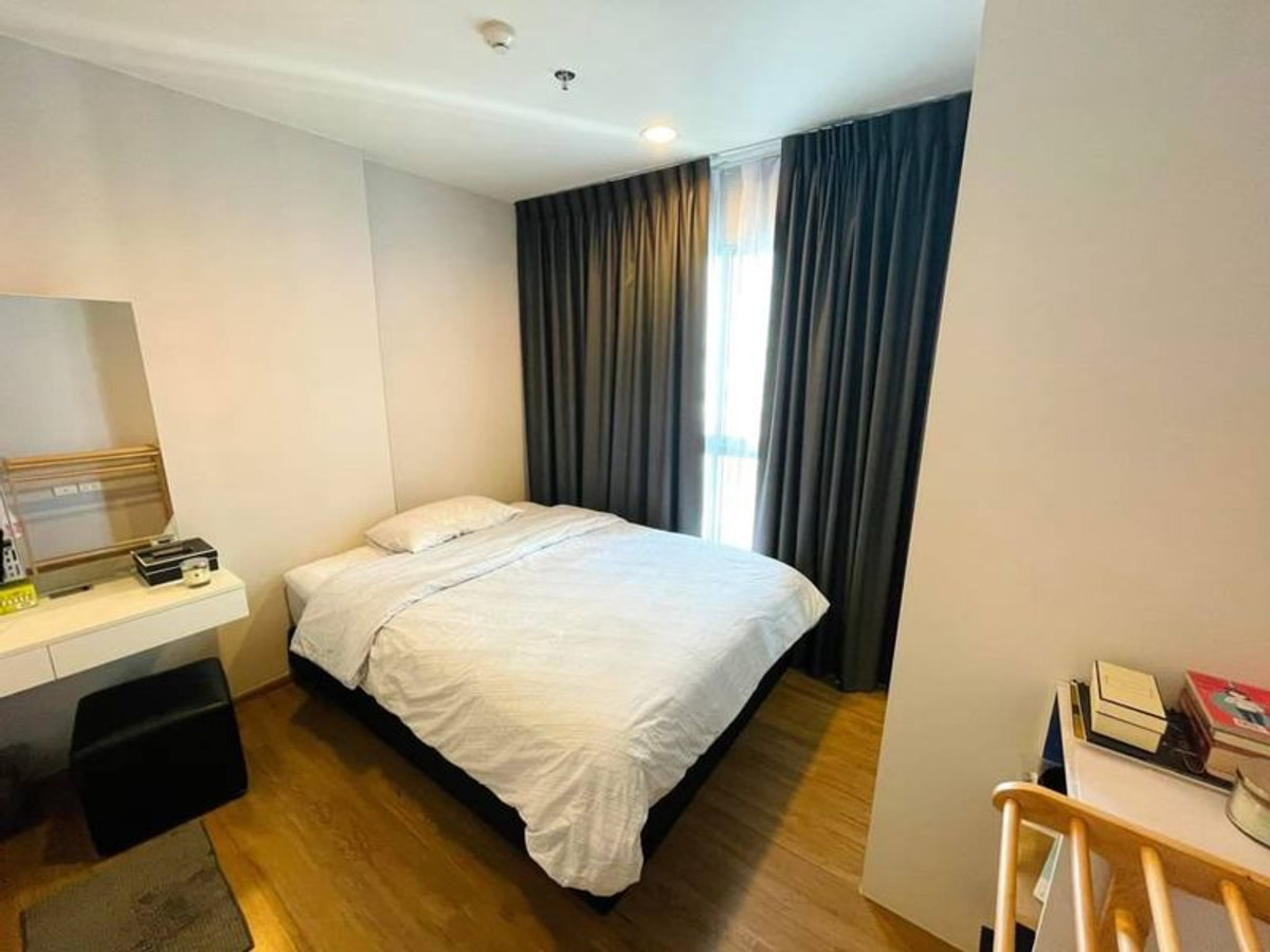 For SaleCondoSathorn, Narathiwat : 🍋Condo for sale, 2 bedrooms, near Sathorn, corner room, high floor, Fuse Chan–Sathorn, price 4.5 million, condo with potential location. Sathorn - Rama 3 zone, suitable for both own residence. and invest in rentals in areas with high demand