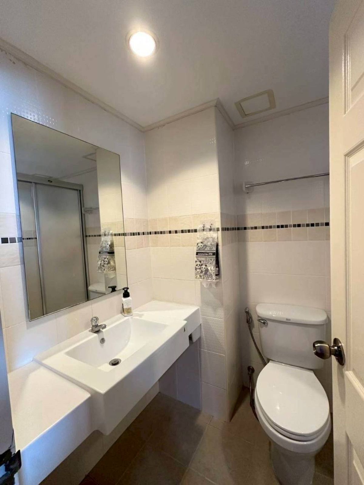 For RentCondoRamkhamhaeng, Hua Mak : ✅ LP44298 ✅ Line : @p2nproperty