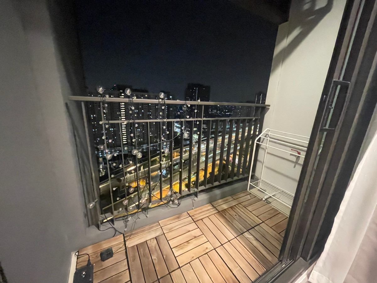 ให้เช่าคอนโดท่าพระ ตลาดพลู วุฒากาศ : Life Sathorn Sierra ห้องว่างพร้อมให้เช่า 1 Bedroom Plus, สอบถามได้เลยครับ