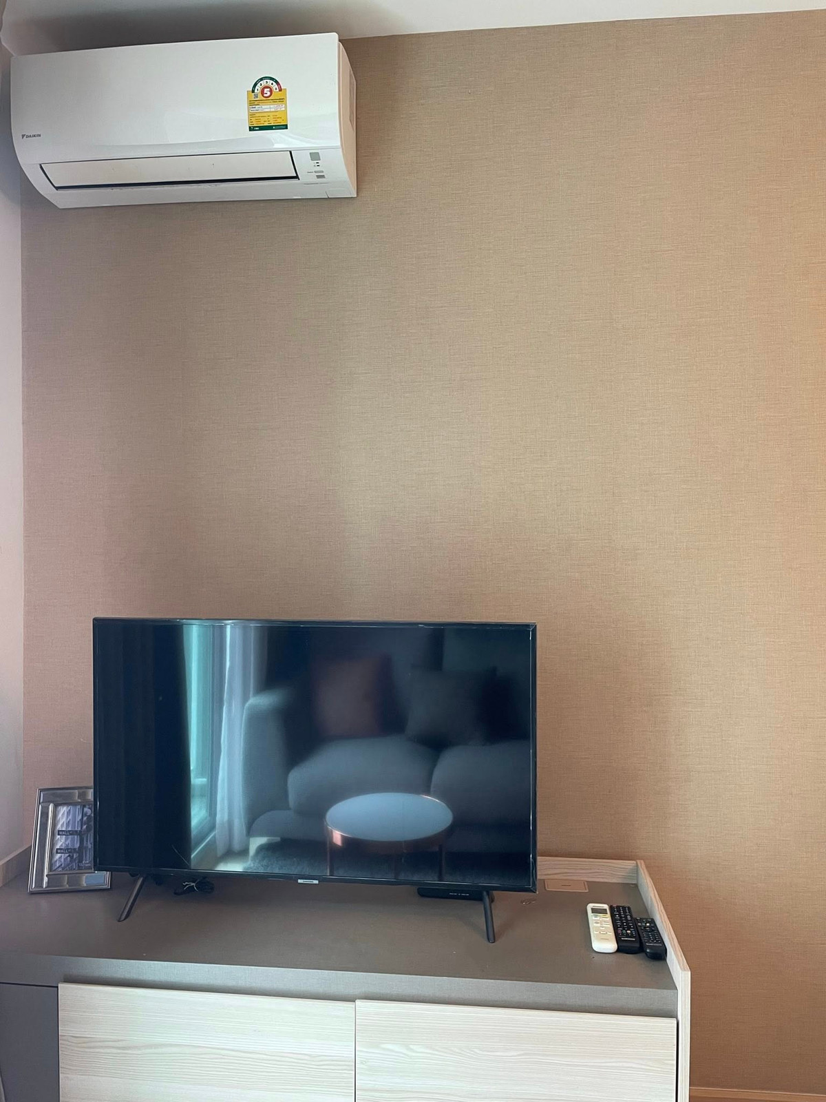 For SaleCondoRatchadapisek, Huaikwang, Suttisan : Noble Revolve Ratchada 2 / 2 Bedrooms (FOR SALE), Noble Revolve Ratchada 2 / 2 Bedrooms (For Sale) TARN243