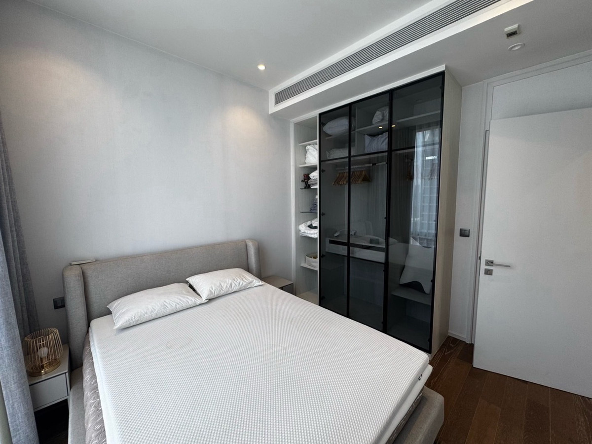 ให้เช่าคอนโดวิทยุ ชิดลม หลังสวน : Muniq Langsuan. pet friendly for rent - 0816037454