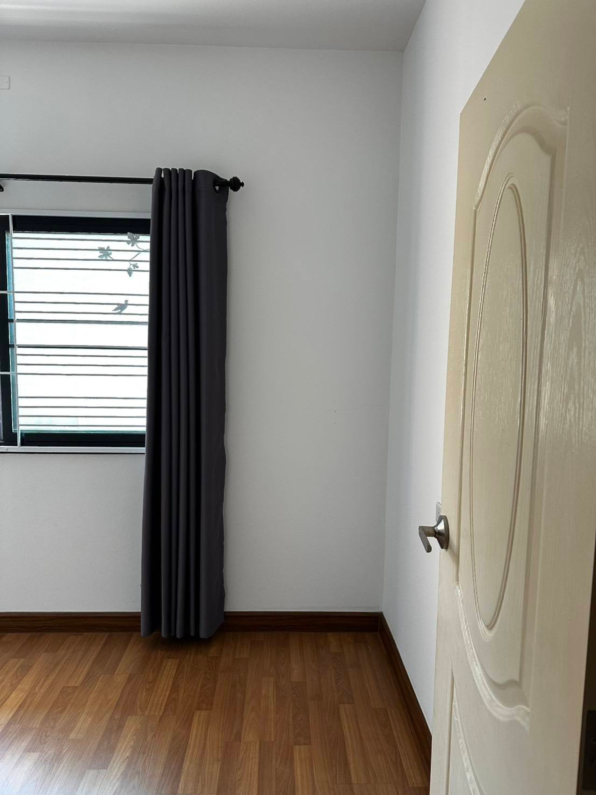 ขายบ้านพัทยา บางแสน ชลบุรี สัตหีบ : สงบแต่ไม่ไกลเมือง! ใกล้ถนนใหญ่ เดินทางไว 🌿 อนัญญา พรีเมี่ยม พลัส / 3 ห้องนอน (ขาย), Ananya Premium Plus / 3 Bedrooms (FOR SALE) BEWN062