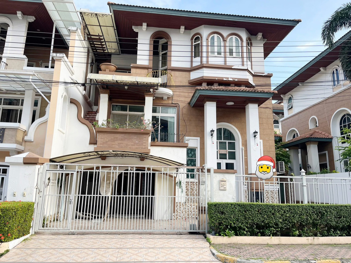 ให้เช่าทาวน์โฮมปทุมธานี รังสิต ธรรมศาสตร์ : 🏡 ให้เช่าบ้านทาวน์เฮ้าส์ 3 ชั้น ทำเลทอง รังสิตหมู่บ้านภุมริน รังสิต 2 ห้องนอน 2 ห้องน้ำ ใกล้เซียร์รังสิต เพียง 300 เมตร! #จดบริษัทได้ 💰 ให้เช่าเพียง 40,000 บาท / เดือน