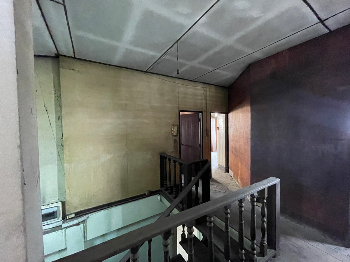 For SaleLandBang kae, Phetkasem : Empty land for sale, Soi Yaem Chaeng, behind Bang Chak gas station.