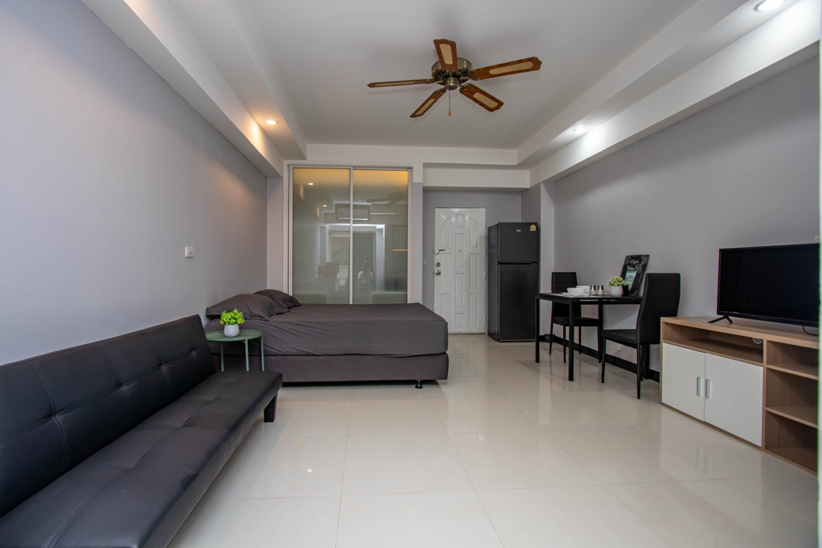 ขายคอนโดเชียงใหม่ : ขายห้องสตูดิโอปรับปรุงใหม่ราคาไม่แพงที่ PP Condo (PP086)