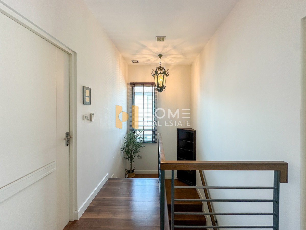 ขายบ้านบางนา แบริ่ง ลาซาล : บ้านสวนอังกฤษ ร่มรื่นตั้งแต่ก้าวแรก 🌿 มัณฑนา ศรีนครินทร์ - บางนา / 4 ห้องนอน (ขาย), Mantana Srinakarin - Bangna / 4 Bedrooms (FOR SALE) YOK058