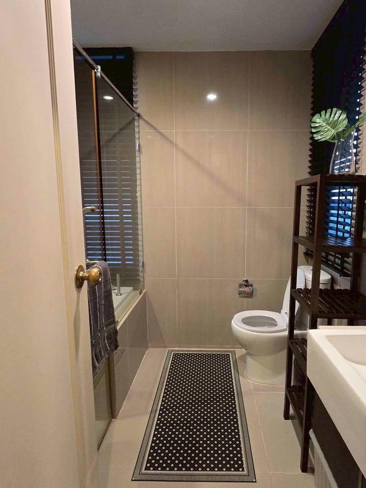 ให้เช่าคอนโดพระราม 9 เพชรบุรีตัดใหม่ RCA : ✨ GT15705 | Villa Asoke Prime Location Condominium