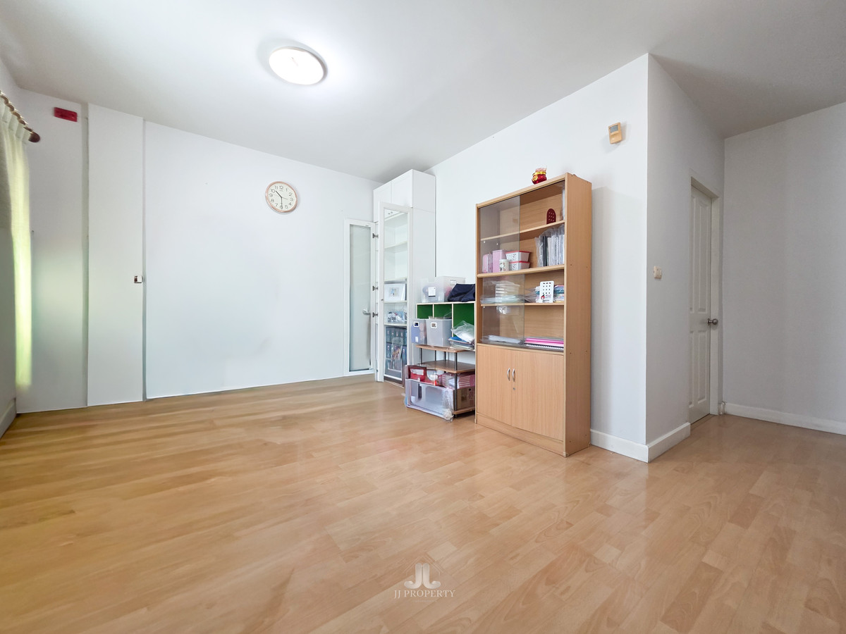 ขายทาวน์โฮมพัฒนาการ ศรีนครินทร์ : ทาวน์โฮมซอยกรุงเทพกรีฑา 7 ใกล้โรงพยาบาล 3 แห่ง เชื่อมต่อทางด่วนภายใน 10 นาที‼️