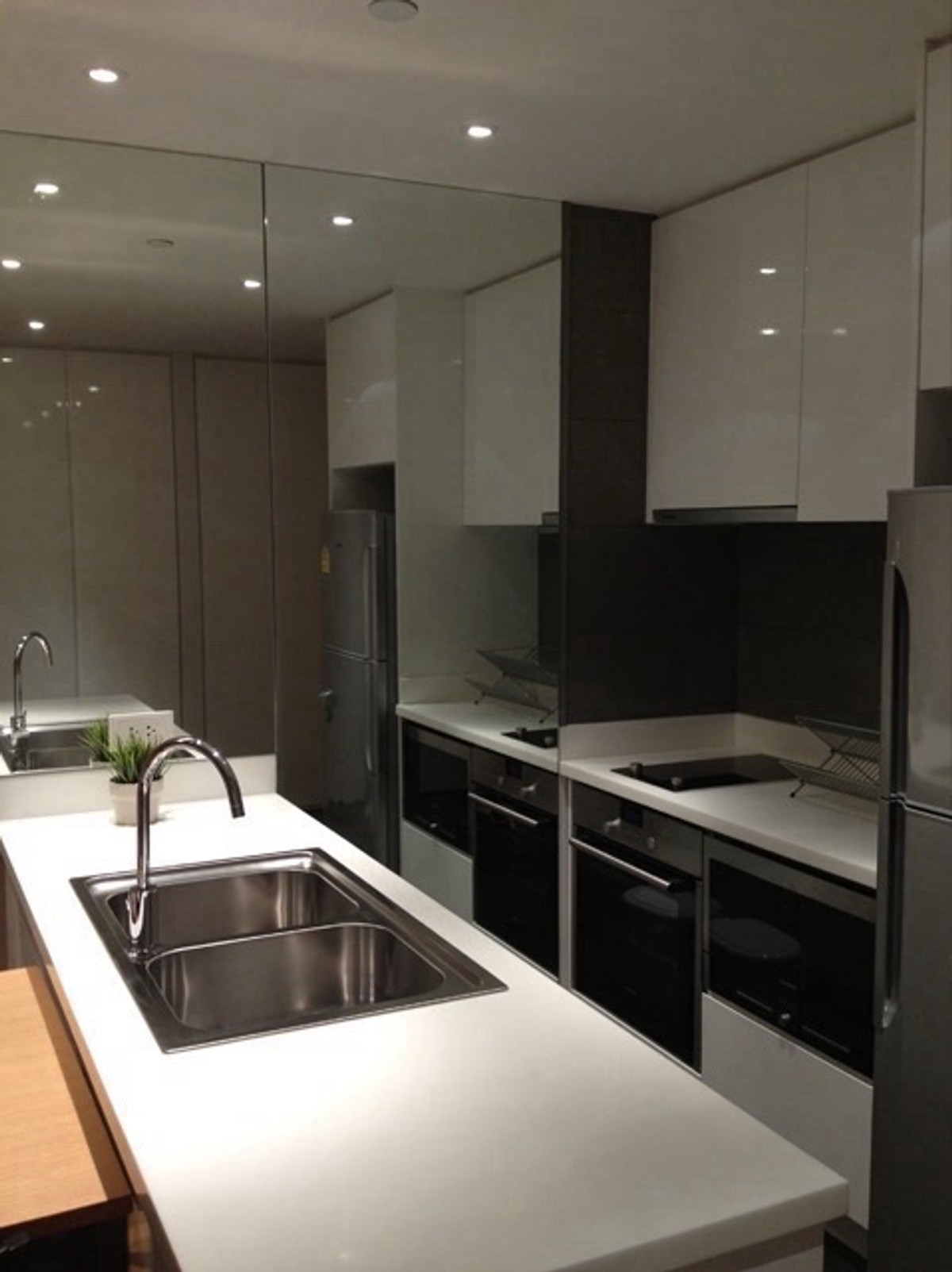 ให้เช่าคอนโดสุขุมวิท อโศก ทองหล่อ : Aequa Sukhumvit 49. for rent - 0816037454 pet friendly ✅🐱🐶