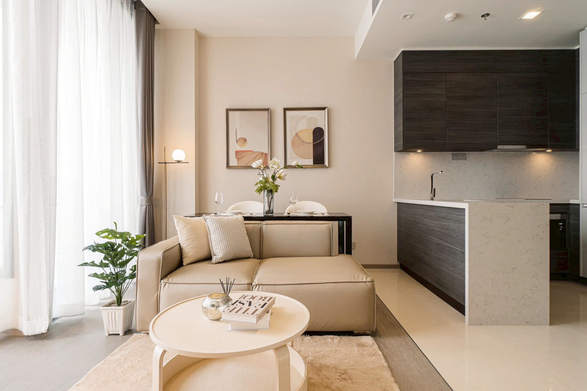 ให้เช่าคอนโดสุขุมวิท อโศก ทองหล่อ : 🏞️ GT16157 |  คอนโดหรูที่ The Esse Asoke เดินทางสะดวก มีรถรับส่ง ห้องแต่งสวยมาก เฟอร์นิเจอร์ครบ พร้อมเข้าอยู่!!