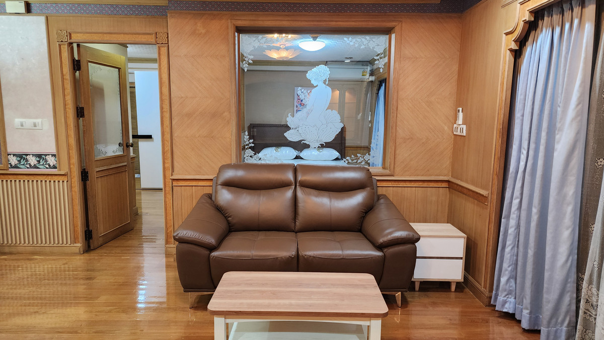 ให้เช่าคอนโดราชเทวี พญาไท : ให้เช่า เซ็นจูเรียน ปาร์ค 1 bed  2 bed 95 ตารางเมตร ราคา 30,000/เดือน สนใจติดต่อ 098-9655699 Pick I Line id : 0817333255