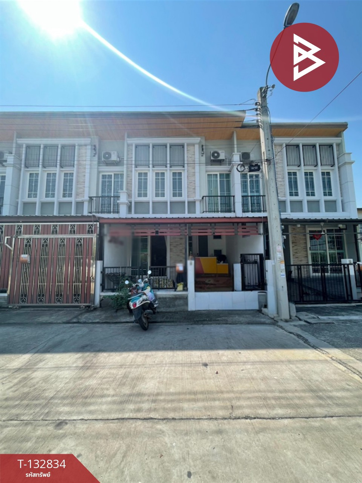 ขายทาวน์โฮมลาดกระบัง สุวรรณภูมิ : ขายทาวน์เฮ้าส์ หมู่บ้านโกลเด้นทาวน์ บางนา-สวนหลวง (Golden Town Bangna-Suanluang) กรุงเทพมหานคร