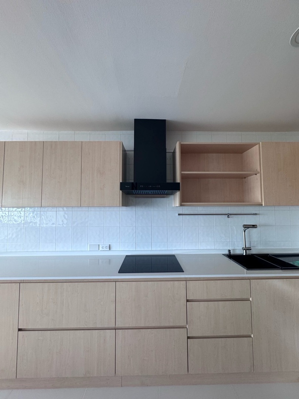 For RentCondoSathorn, Narathiwat : 🔥🚨Urgent! Sathorn gardens 2bed 2bath 94 Sq.m Only 40,000 per month