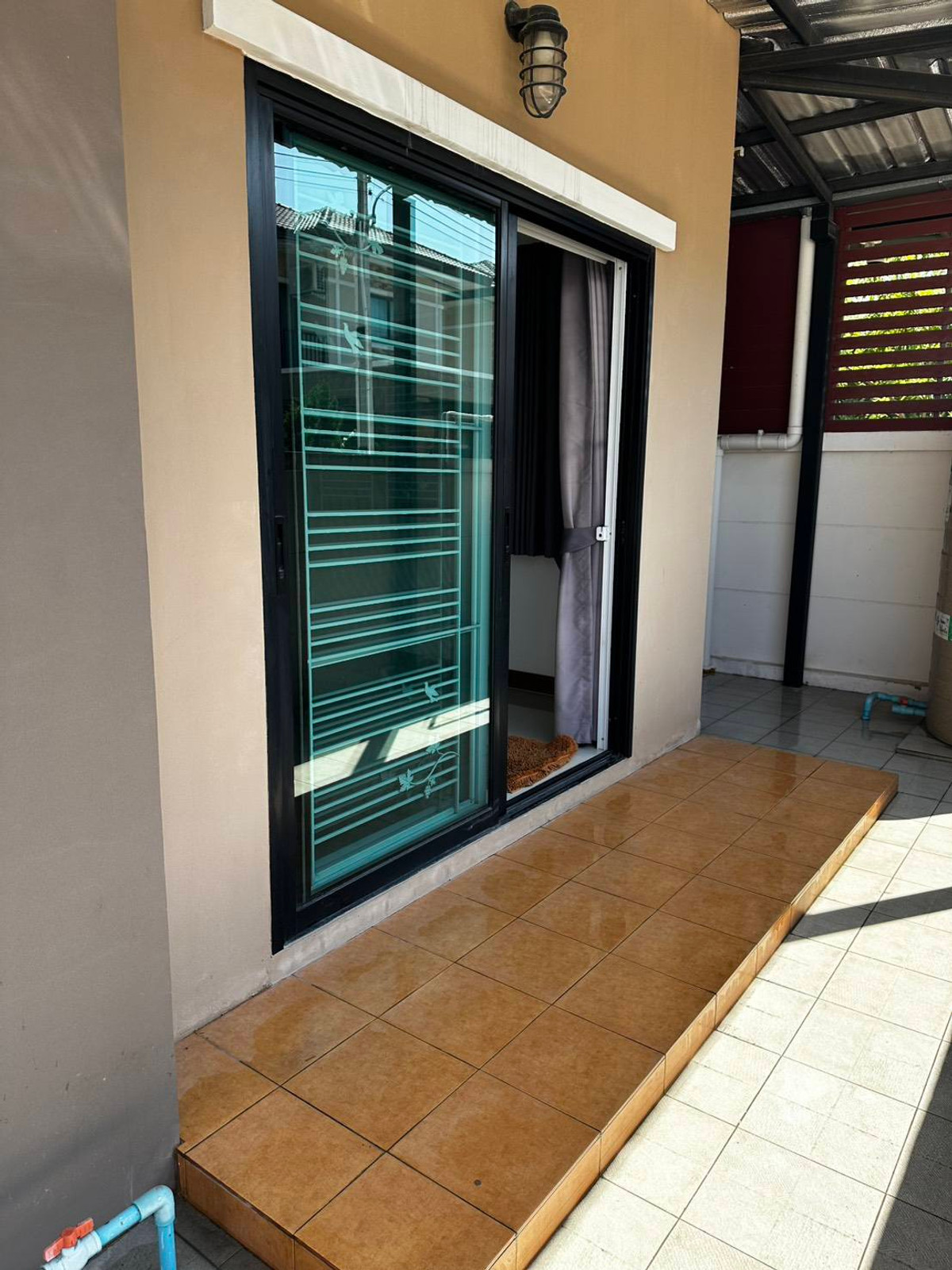 ขายบ้านพัทยา บางแสน ชลบุรี สัตหีบ : สงบแต่ไม่ไกลเมือง! ใกล้ถนนใหญ่ เดินทางไว 🌿 อนัญญา พรีเมี่ยม พลัส / 3 ห้องนอน (ขาย), Ananya Premium Plus / 3 Bedrooms (FOR SALE) BEWN062