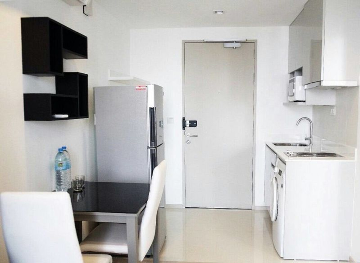 ให้เช่าคอนโดวงเวียนใหญ่ เจริญนคร : ให้เช่า 1 ห้องนอน เฟอร์ครบพร้อมอยู่ Rent 1 Bedroom Fully Furnished 