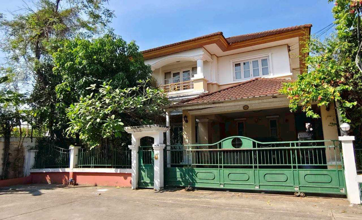 For SaleHousePattanakan, Srinakarin : Detached House for Sale: Baan Krong Thong Srinakarin, 242 sq.m., near Suan Luang Rama IX.