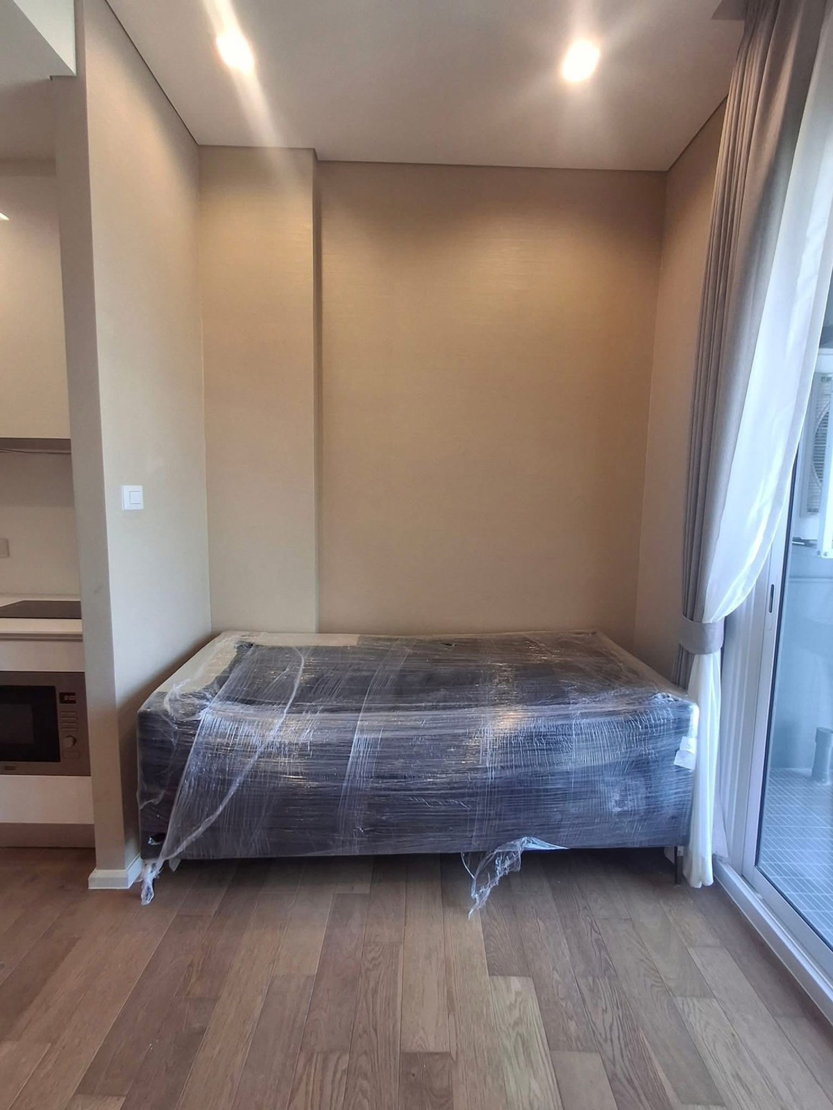 ขายคอนโดลาดพร้าว เซ็นทรัลลาดพร้าว : The Saint Residences / 1 Bedroom (SALE WITH TENANT), เดอะ เซนต์ เรสสิเด้นเซส / 1 ห้องนอน (ขายพร้อมผู้เช่า) PINP215