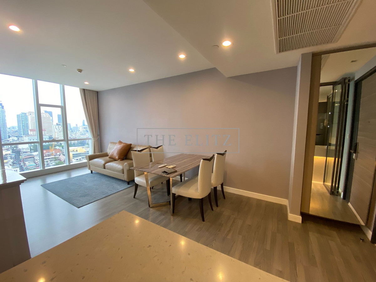 ให้เช่าคอนโดสาทร นราธิวาส : ✨ Steps away from Bangkok Christian College The Room Sathorn-TanonPun | Premium Facilities, Top Security, Prime Location 💕