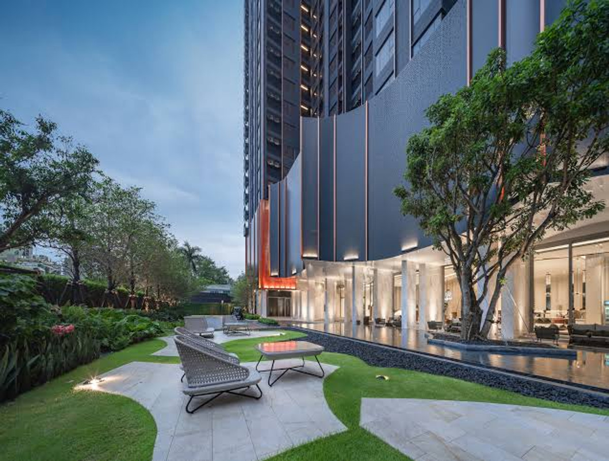 For RentCondoLadprao, Central Ladprao : For rent 📍 Life Ladprao Valley 📍 Fully furnished with appliances. Near BTS and MRT.