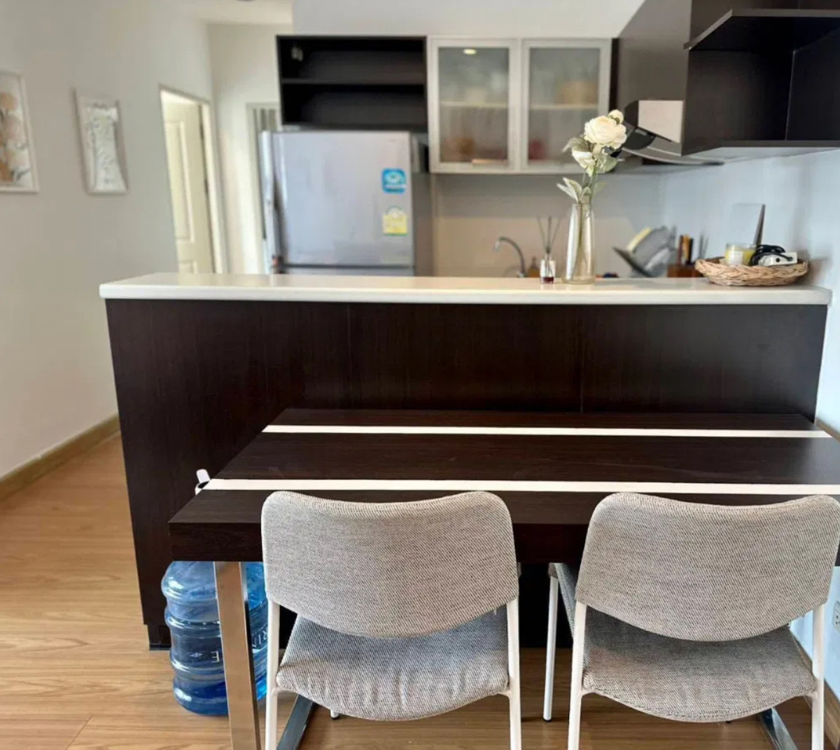 ให้เช่าคอนโดราชเทวี พญาไท : Complete Ratchaprarob 55 sq.m. Please add LINE ID @806qphgn o8415o5483 (ไทย/ENG/한국어/中國)✨