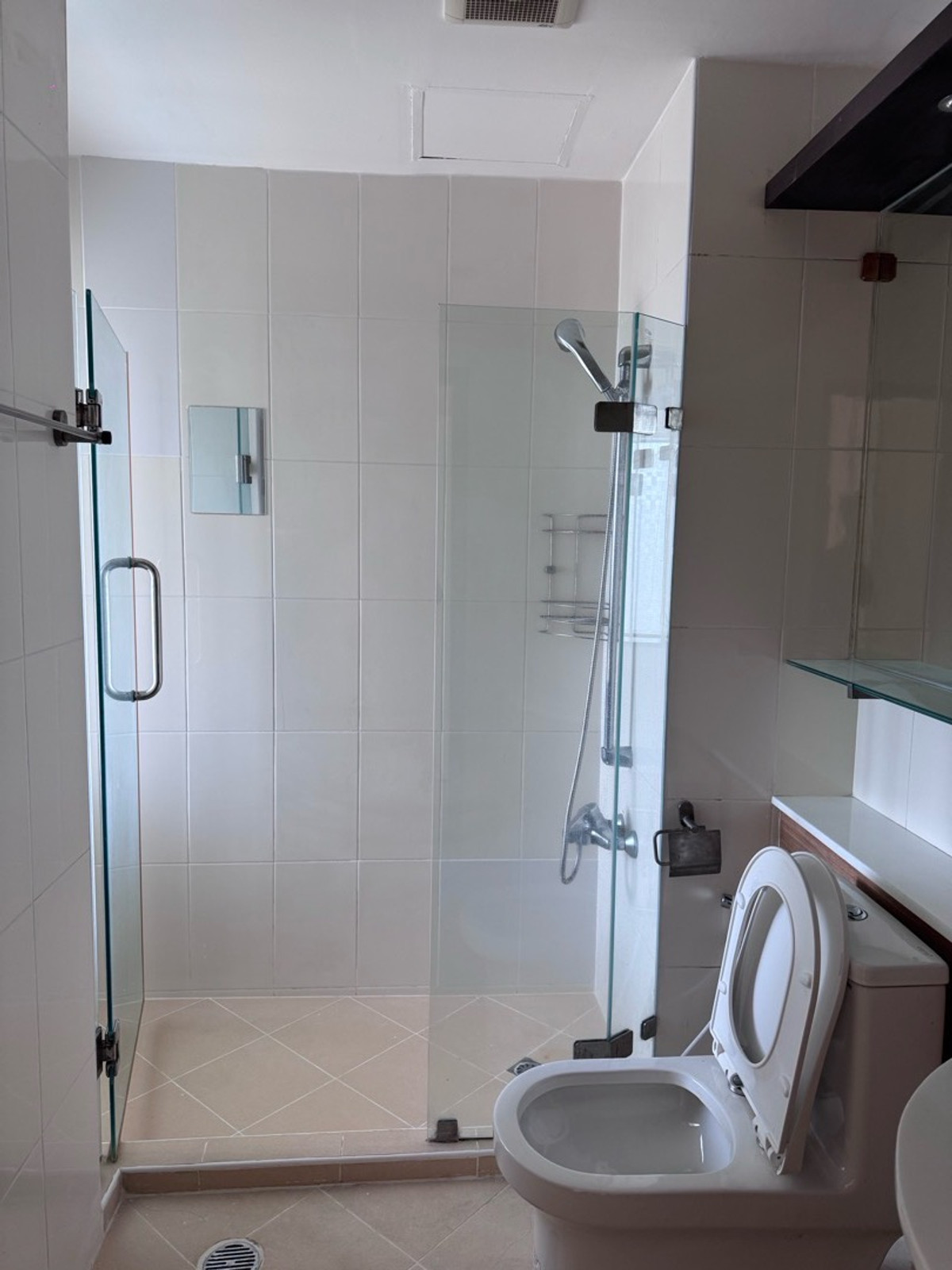 For RentCondoSathorn, Narathiwat : 🔥🚨Urgent! Sathorn gardens 2bed 2bath 94 Sq.m Only 40,000 per month