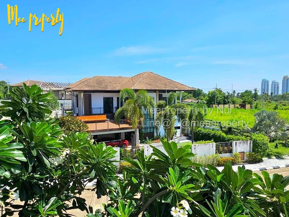 ให้เช่าบ้านพัทยา บางแสน ชลบุรี สัตหีบ : #ให้เช่า  บ้านเดี่ยวสไตล์โมเดิร์นทรอปิคอล 2 ชั้น วิวเขา ขนาดที่ดิน 115 ตร.ว. พื้นที่ใช้สอย 330 ตร.ม.📍 หมู่บ้านนาคราทรัพย์ (ศรีราชา) ใกล้อ่างเก็บน้ำบางพระ  ME-241