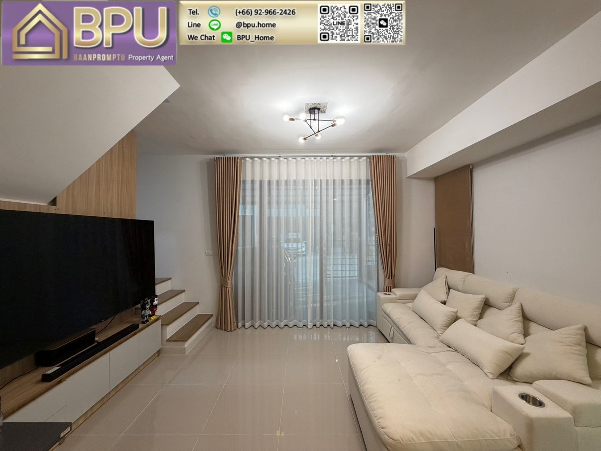 ให้เช่าทาวน์โฮมบางนา แบริ่ง ลาซาล : ** ให้เช่าทาวน์โฮม 3 ห้องนอน เลี้ยงสัตว์ได้** พลีโน่ สุขุมวิท - บางนา 2 ติดเมกะ บางนา