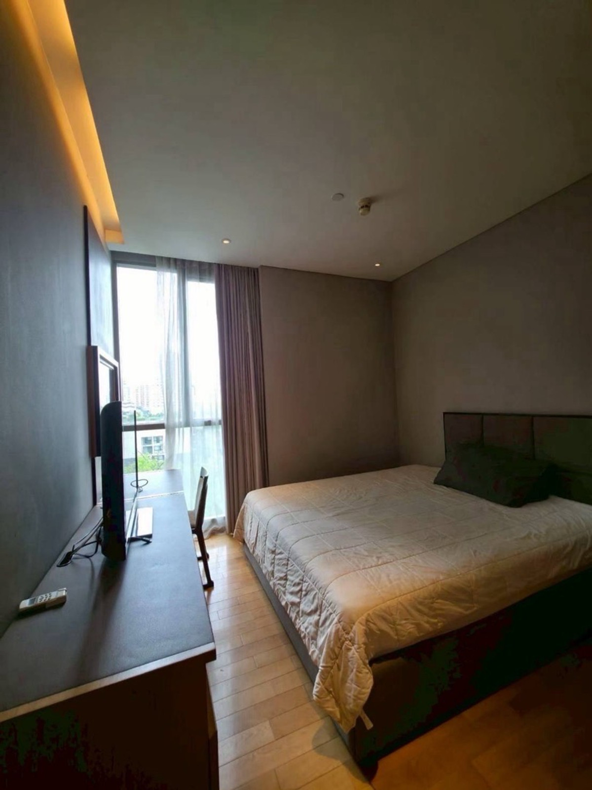 ให้เช่าคอนโดสุขุมวิท อโศก ทองหล่อ : Aequa Sukhumvit 49. for rent - 0816037454